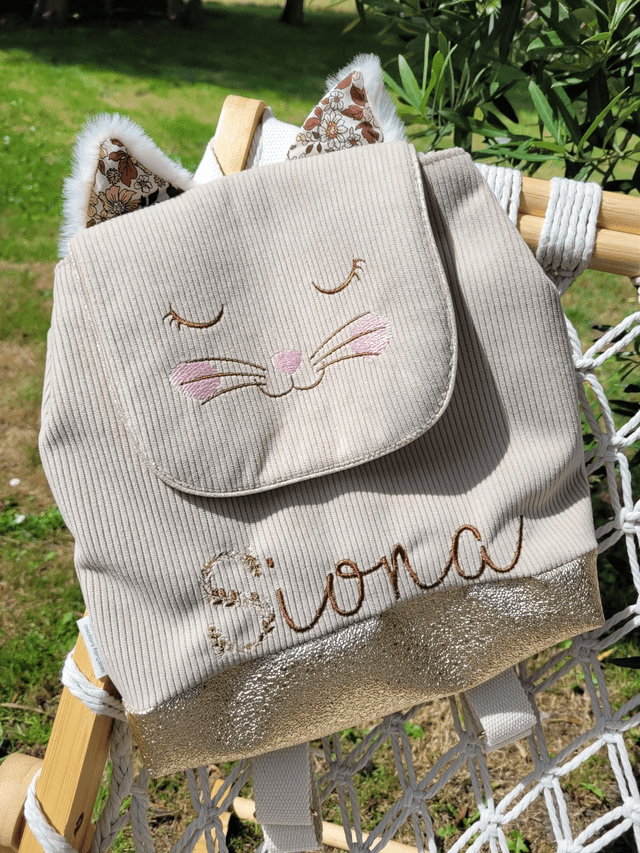 Sac à dos petit chat 🐱 fond simili cuir