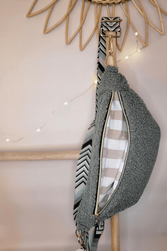 Banane sherpa bouclette kaki 