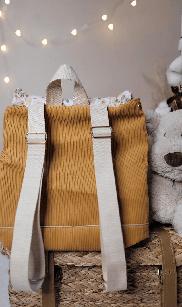 Sac à dos moutarde et fleuris domitille 🌸